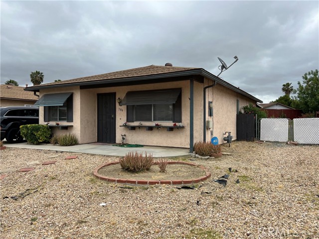 586 San Dimas St, Hemet, CA 92545