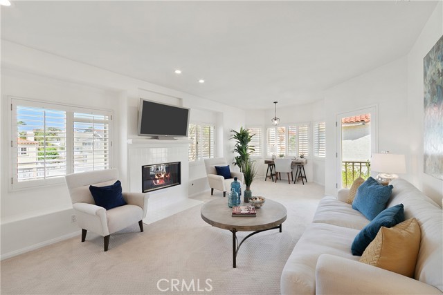 2217 Clark Lane, Redondo Beach, California 90278, 3 Bedrooms Bedrooms, ,2 BathroomsBathrooms,Residential,Sold,Clark,SB21198927