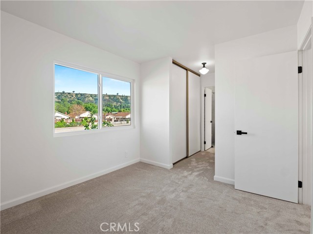 27572 Caraway Lane, Saugus CA: https://media.crmls.org/medias/4f136d09-84ff-44c9-937b-9dbc7064000b.jpg