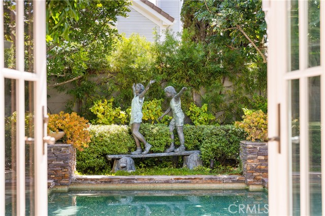 Detail Gallery Image 32 of 50 For 28 Old Course Dr, Newport Beach,  CA 92660 - 4 Beds | 4/1 Baths
