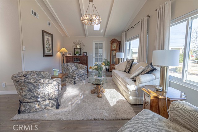 Detail Gallery Image 6 of 31 For 30760 Paradise Palm Ave, Homeland,  CA 92548 - 2 Beds | 2 Baths