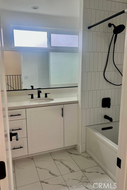 Detail Gallery Image 13 of 27 For 202 18th, Huntington Beach,  CA 92648 - 3 Beds | 2/1 Baths