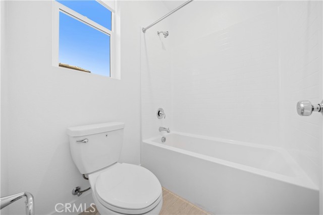 Detail Gallery Image 25 of 62 For 289 Shoveler, Irvine,  CA 92618 - 4 Beds | 2/1 Baths