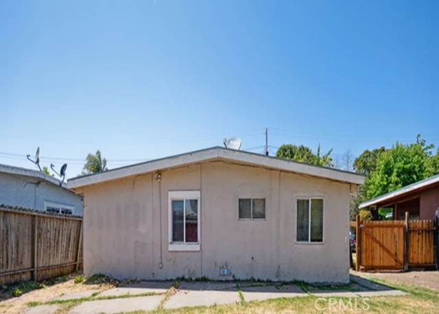 Detail Gallery Image 3 of 17 For 2782 Fordham St, East Palo Alto,  CA 94303 - 3 Beds | 1 Baths