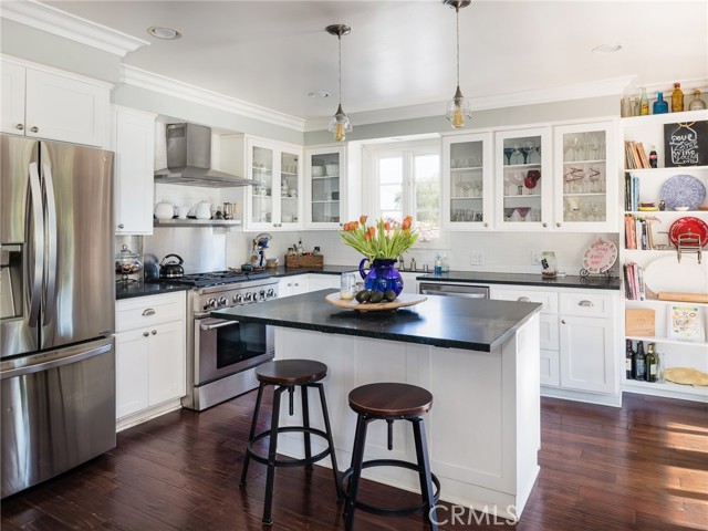 6608 Via Siena, Rancho Palos Verdes, California 90275, 3 Bedrooms Bedrooms, ,2 BathroomsBathrooms,Residential,Sold,Via Siena,PV22054884