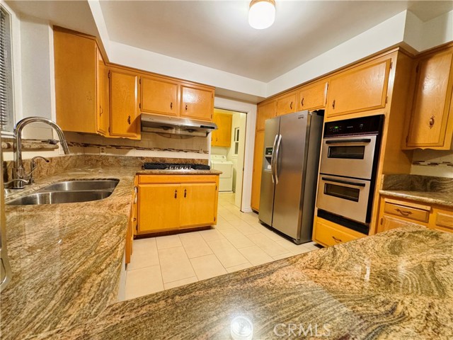 Detail Gallery Image 2 of 37 For 15909 Vincennes St, North Hills,  CA 91343 - 3 Beds | 2/1 Baths