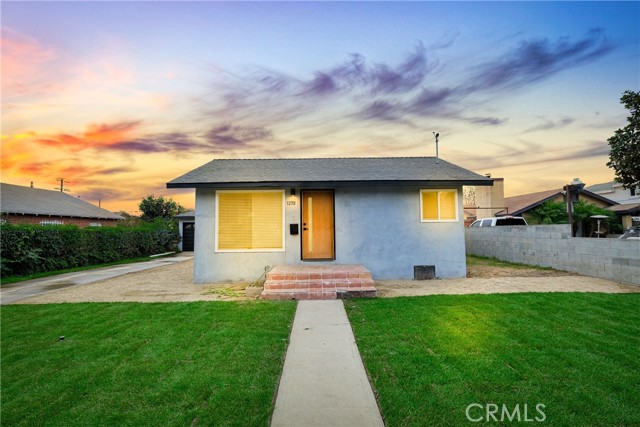 Detail Gallery Image 5 of 36 For 12701 Harris Ave, Lynwood,  CA 90262 - 3 Beds | 2 Baths