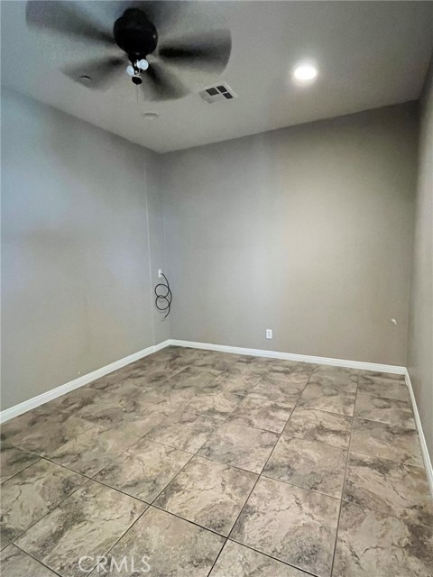 Detail Gallery Image 7 of 21 For 1229 Abelia, Irvine,  CA 92606 - 2 Beds | 1/1 Baths