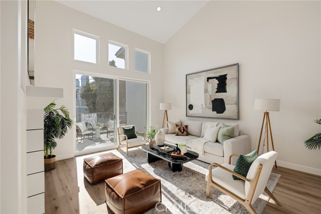 1802 Blossom Lane, Redondo Beach CA: https://media.crmls.org/medias/4f192290-29c7-47da-966b-5d60d3906807.jpg