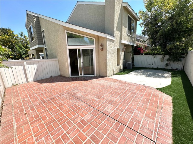 Detail Gallery Image 20 of 21 For 339 Deerfield Ave #20,  Irvine,  CA 92606 - 3 Beds | 2/1 Baths