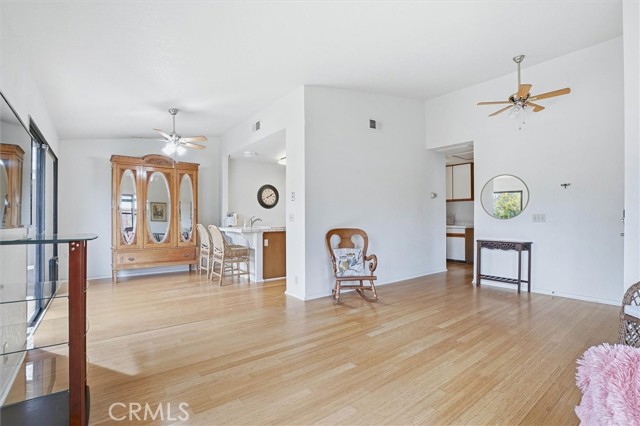 Detail Gallery Image 4 of 27 For 839 Marigold Ct, San Luis Obispo,  CA 93401 - 2 Beds | 1 Baths