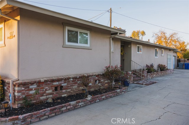 Detail Gallery Image 6 of 32 For 267 E 23rd St, Merced,  CA 95340 - 3 Beds | 1/1 Baths
