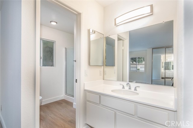 21216 Jasmines Way, Lake Forest CA: https://media.crmls.org/medias/4f1c7b26-6fea-43d3-aad3-4268ce292718.jpg