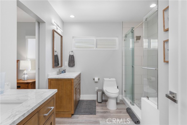 Detail Gallery Image 18 of 41 For 286 Glendora Ave, Long Beach,  CA 90803 - 3 Beds | 3 Baths