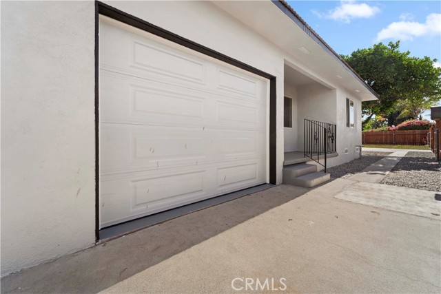 796 N Mount Vernon Avenue, San Bernardino CA: https://media.crmls.org/medias/4f1cd21f-800d-4b91-bc22-a4ed0e006c6d.jpg