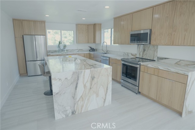 2600 Topanga Skyline photo 6