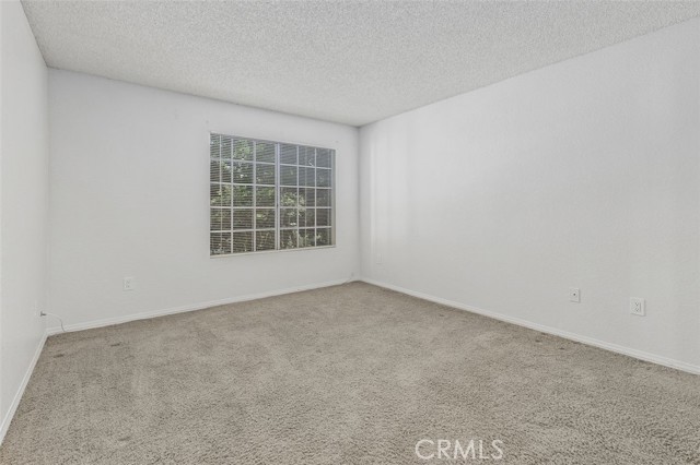 1440 Brett Place, 63 photo 16