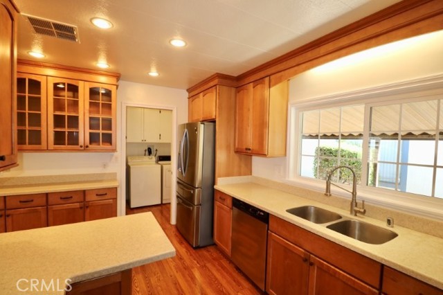 Detail Gallery Image 30 of 58 For 1381 Harbor Lake Ave #32,  Brea,  CA 92821 - 2 Beds | 2 Baths