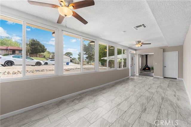 Detail Gallery Image 18 of 39 For 4803 W Avenue L14, Lancaster,  CA 93536 - 2 Beds | 1 Baths