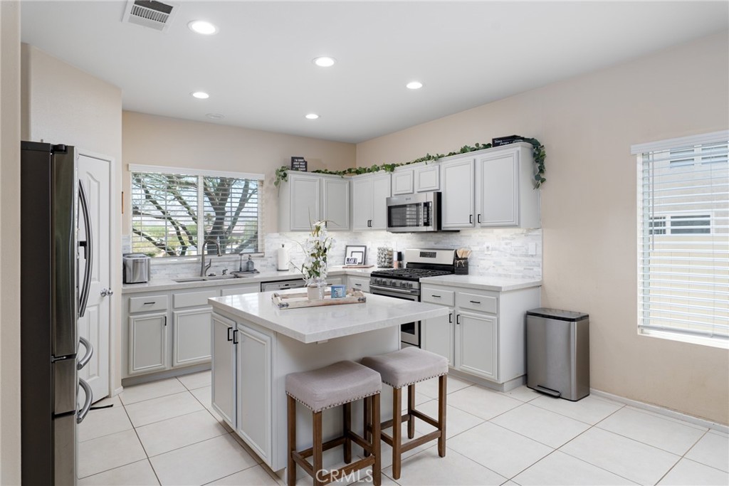 MLS #IG25150029 image #9