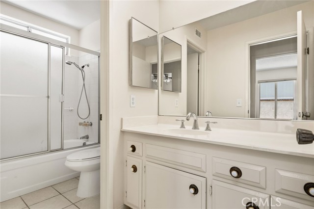 Detail Gallery Image 14 of 29 For 2726 Nectarine Ave, Riverside,  CA 92506 - 3 Beds | 2 Baths