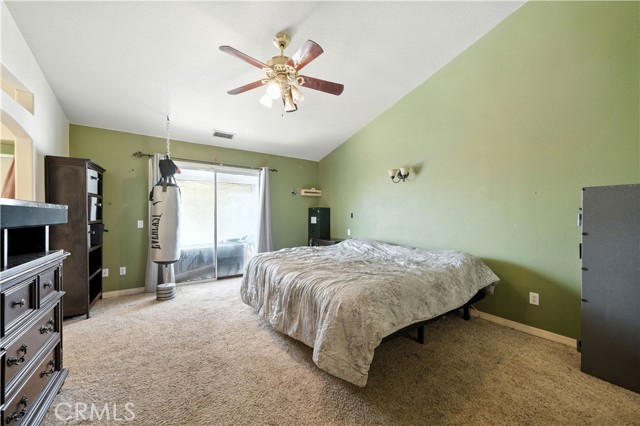 26583 June Way, Hemet CA: https://media.crmls.org/medias/4f201b50-9cec-45f1-825d-7fdbf7a6137b.jpg