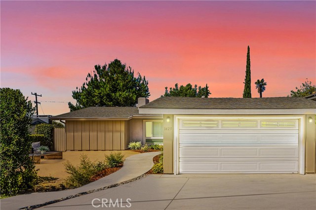 1425 Hastings Ranch Drive, Pasadena CA: https://media.crmls.org/medias/4f2024c5-609b-4f3f-a313-213047604986.jpg