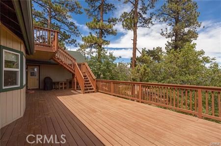 1186 Alameda Ct, Big Bear CA: https://media.crmls.org/medias/4f202853-7d14-4ee1-bc5f-2ab43e2ab6b6.jpg