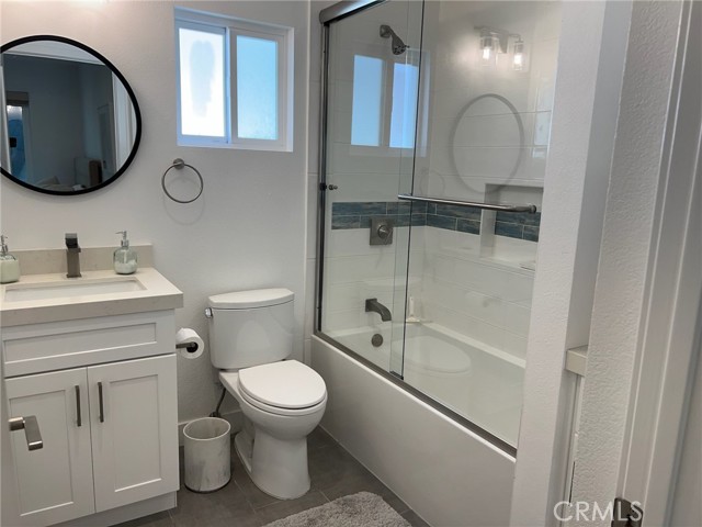 123 36th, Newport Beach CA: https://media.crmls.org/medias/4f2058b8-b73c-4e4b-83af-1d3973552746.jpg