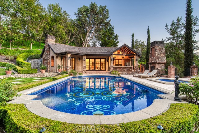 31742 Contijo Way, Coto de Caza CA: https://media.crmls.org/medias/4f206240-9bd8-4c2b-bf2a-3871eb1f8e40.jpg