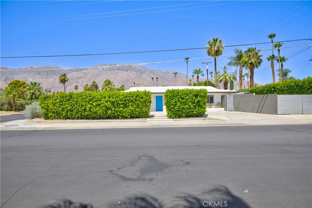 MLS #OC26132740 image #2
