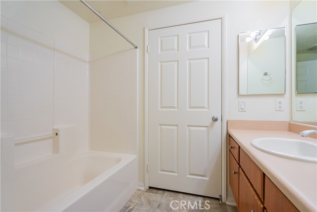 Detail Gallery Image 8 of 14 For 31369 Taylor Ln, Temecula,  CA 92592 - 2 Beds | 2 Baths
