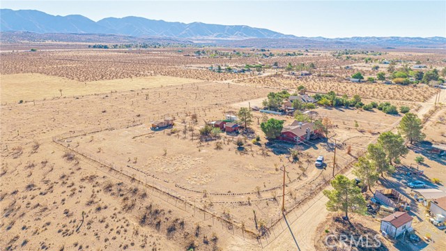 Detail Gallery Image 18 of 29 For 33600 172nd, Llano,  CA 93544 - 3 Beds | 3 Baths