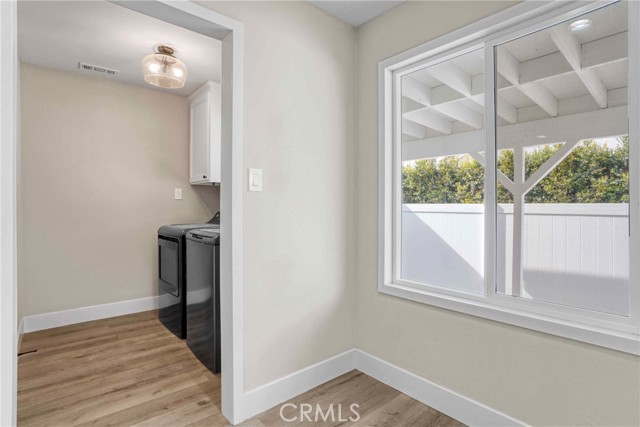 Detail Gallery Image 7 of 52 For 7909 Aldea Ave, Lake Balboa,  CA 91406 - – Beds | – Baths