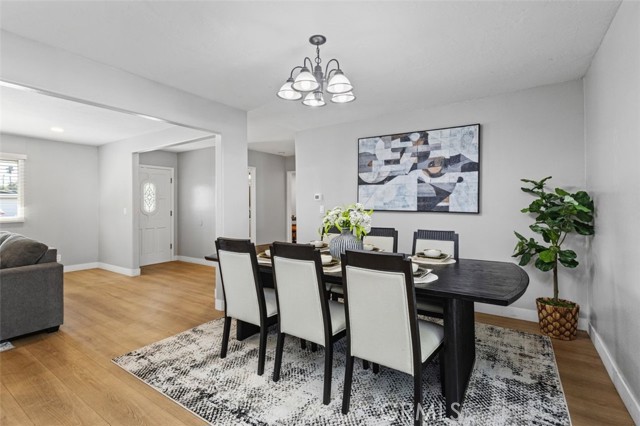 Detail Gallery Image 10 of 34 For 123 E Wilson, Orange,  CA 92867 - 3 Beds | 2 Baths