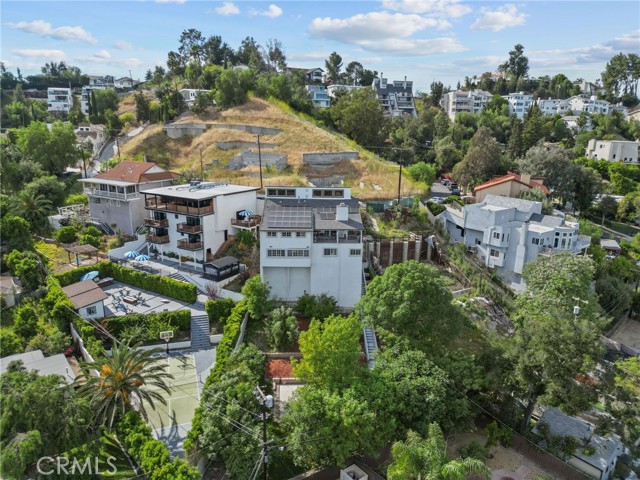 Detail Gallery Image 3 of 51 For 5156 Campo, Woodland Hills,  CA 91364 - 5 Beds | 4 Baths