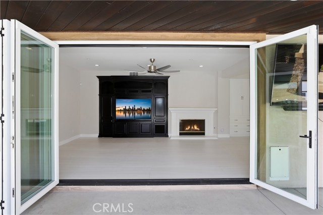 Image 12 of 75 For 8075 Terraza Court