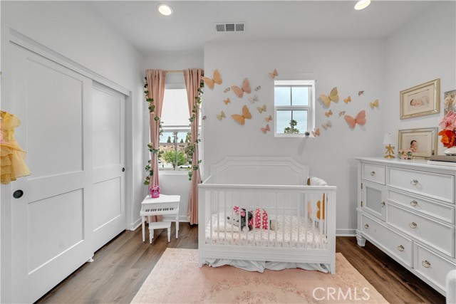 516 Caleigh Lane, Costa Mesa CA: https://media.crmls.org/medias/4f269630-fb6a-4592-bfab-cc56066888d0.jpg
