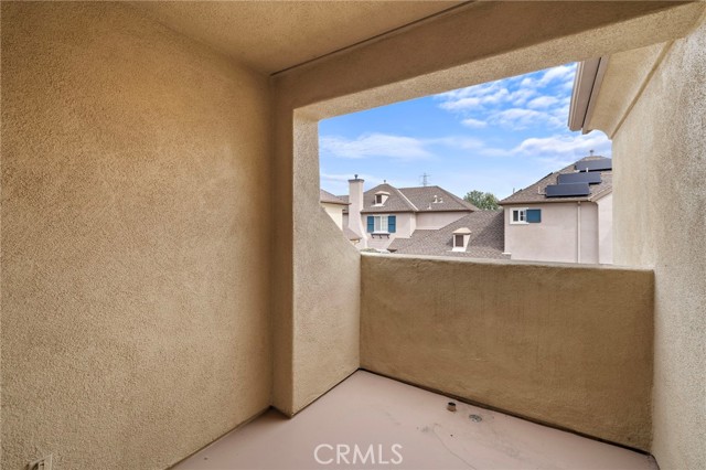 Image 18 of 40 For 25 Harwick Court