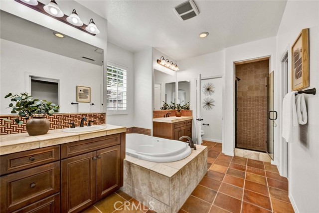 Detail Gallery Image 14 of 29 For 507 Celestial Pt, Tustin,  CA 92782 - 5 Beds | 4/1 Baths