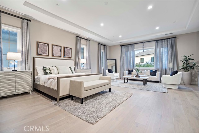 Detail Gallery Image 23 of 36 For 115 Interstellar, Irvine,  CA 92618 - 5 Beds | 5/1 Baths