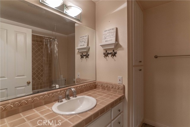 Detail Gallery Image 16 of 26 For 17341 Gibson Cir, Huntington Beach,  CA 92647 - 4 Beds | 3 Baths
