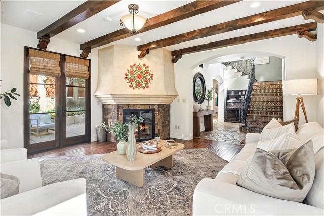 2300 Via Pacheco, Palos Verdes Estates CA: https://media.crmls.org/medias/4f28b313-2a04-46cb-a164-d02e3ef8e1f2.jpg