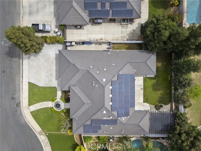 Detail Gallery Image 8 of 55 For 11605 Yarborough, Bakersfield,  CA 93312 - 5 Beds | 2/1 Baths