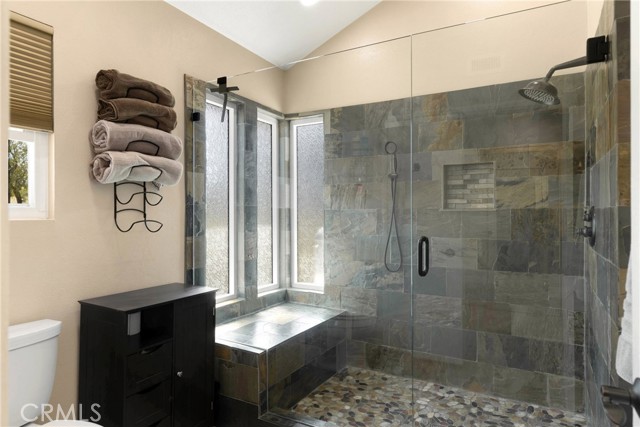 Detail Gallery Image 22 of 36 For 747 Aliso St, Corona,  CA 92879 - 4 Beds | 2/1 Baths