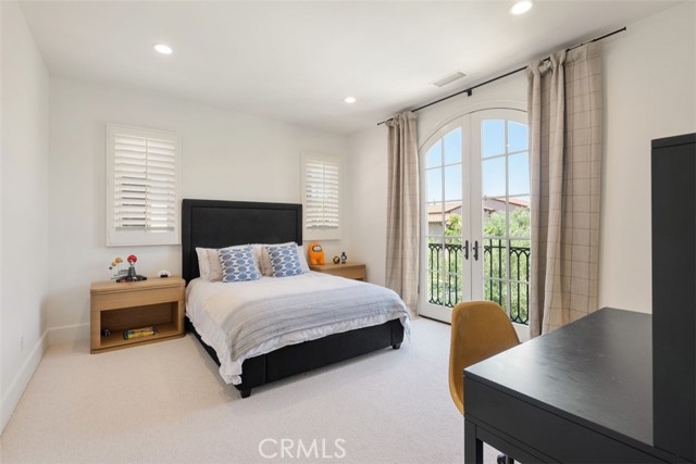 Detail Gallery Image 22 of 34 For 117 Andirons, Irvine,  CA 92602 - 5 Beds | 5 Baths