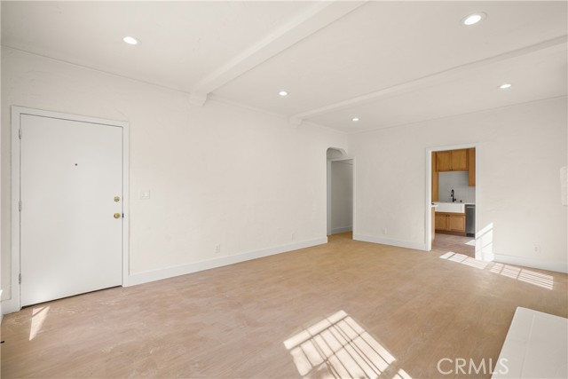 Detail Gallery Image 27 of 56 For 2840 Potomac Ave #1/2,  Los Angeles,  CA 90016 - 2 Beds | 1 Baths