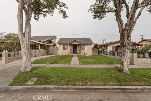 Detail Gallery Image 17 of 21 For 1223 W 68th, Los Angeles,  CA 90044 - 3 Beds | 1 Baths