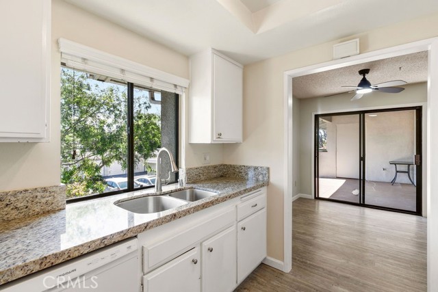 Detail Gallery Image 15 of 25 For 8633 Portola Ct 17e,  Huntington Beach,  CA 92646 - 2 Beds | 2 Baths