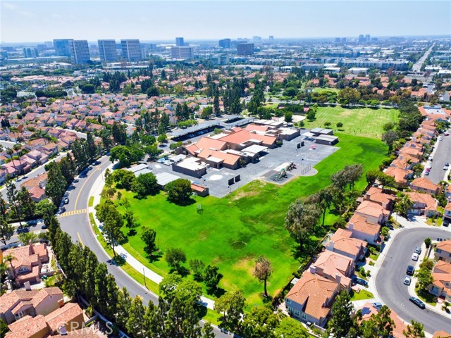 19 Las Cruces, Irvine CA: https://media.crmls.org/medias/4f2d9ce2-839d-45d9-8e7e-7108c245899f.jpg